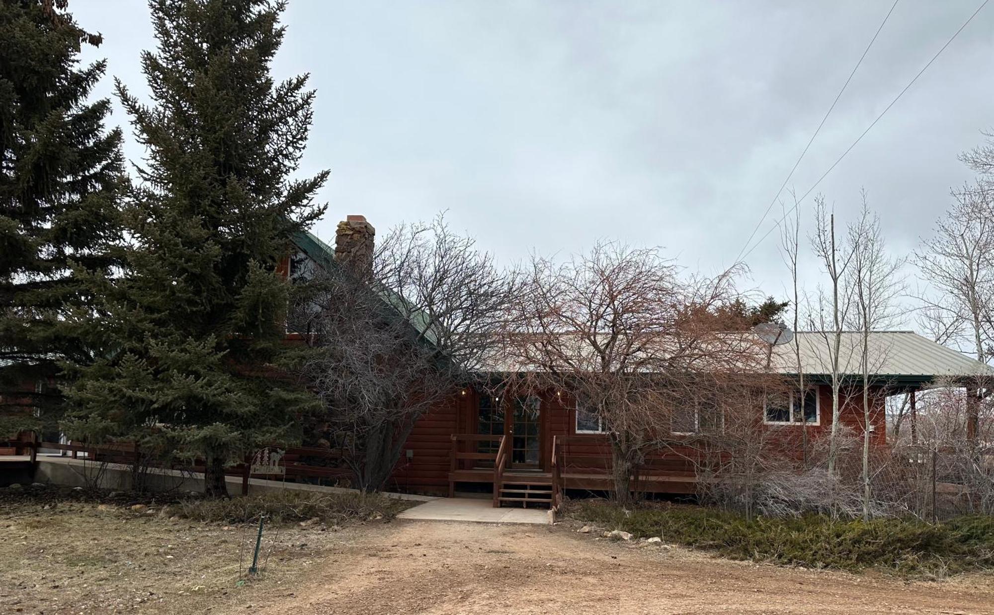 Mount Peale Country Inn La Sal エクステリア 写真