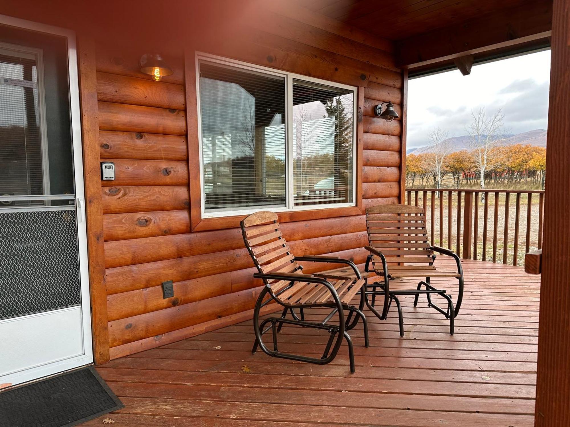 Mount Peale Country Inn La Sal エクステリア 写真