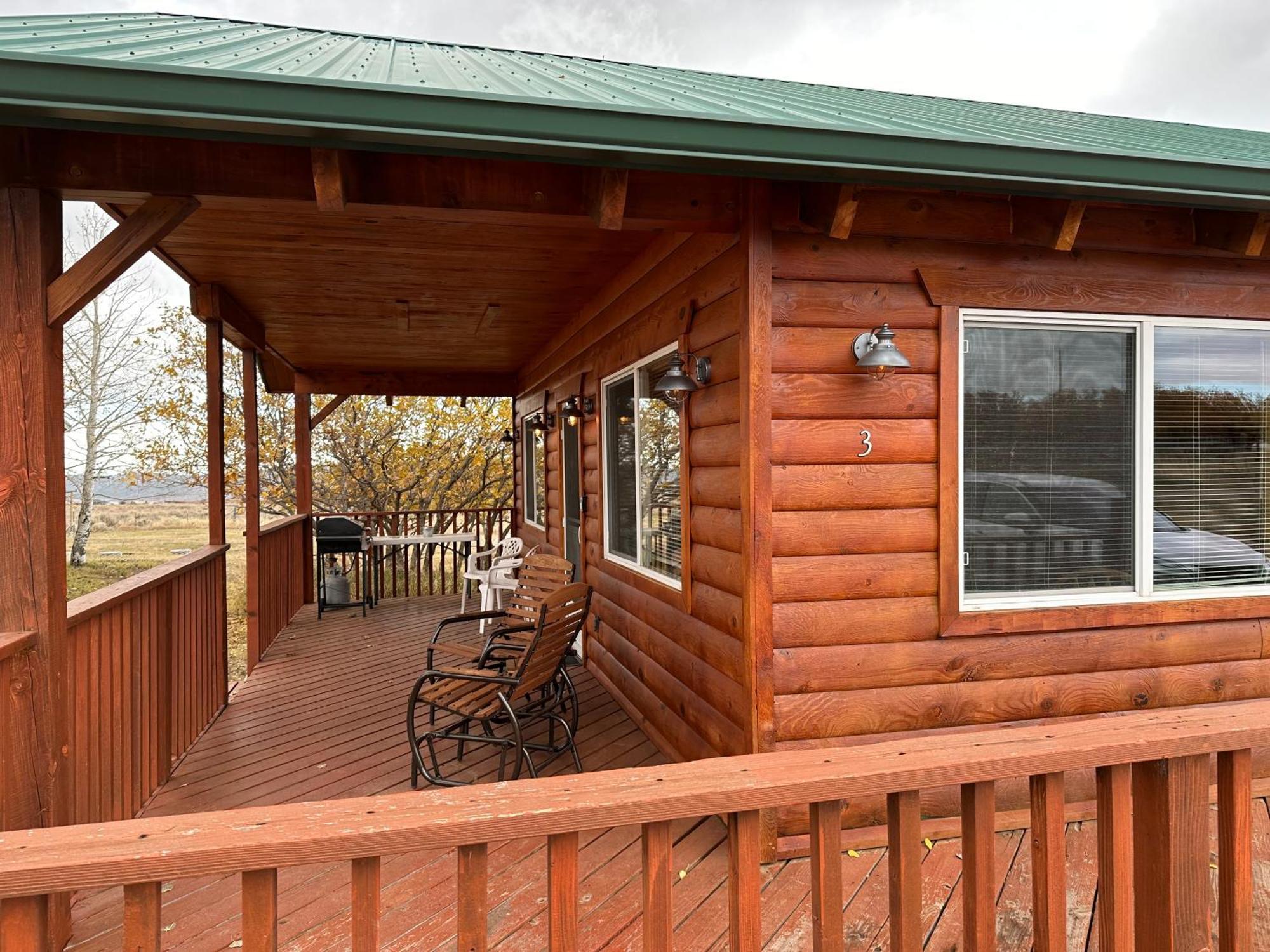 Mount Peale Country Inn La Sal エクステリア 写真