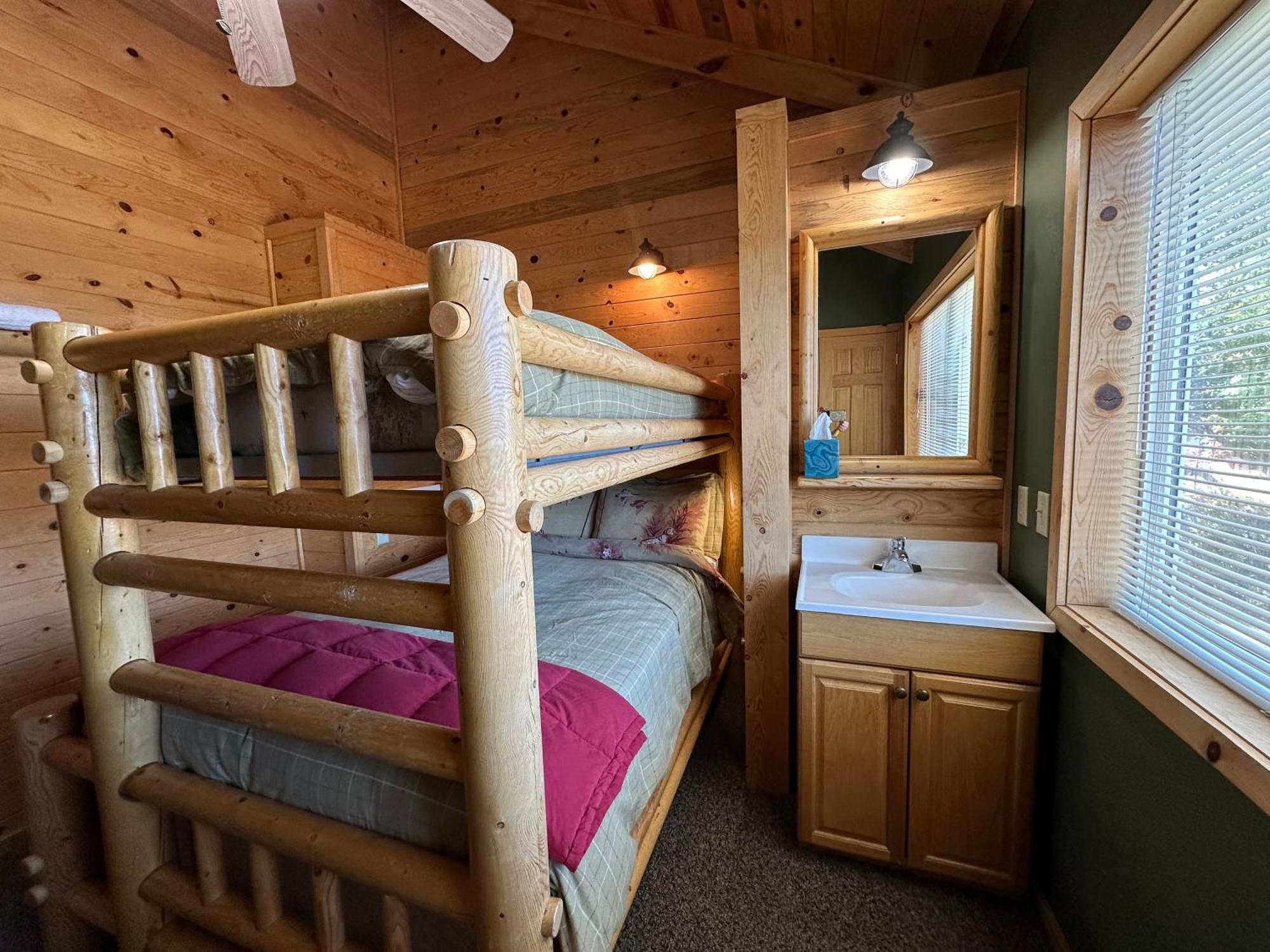 Mount Peale Country Inn La Sal エクステリア 写真